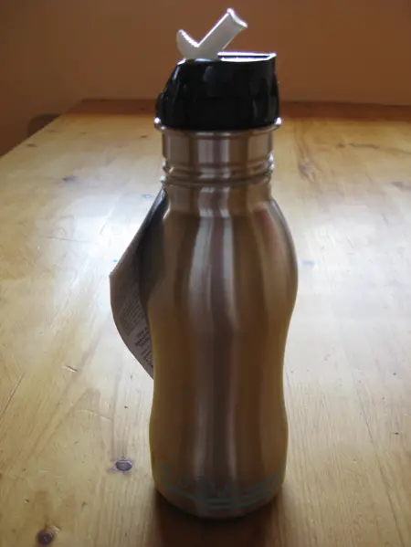 ecousable1 Review & Giveaway: EcoUsable Stainless Filtered Water Bottle.